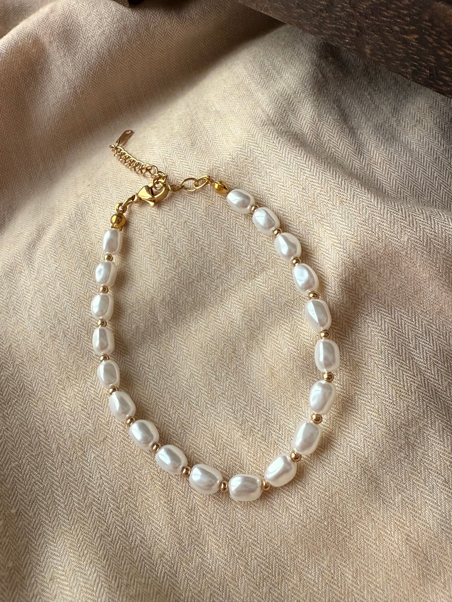 WHITE ERA