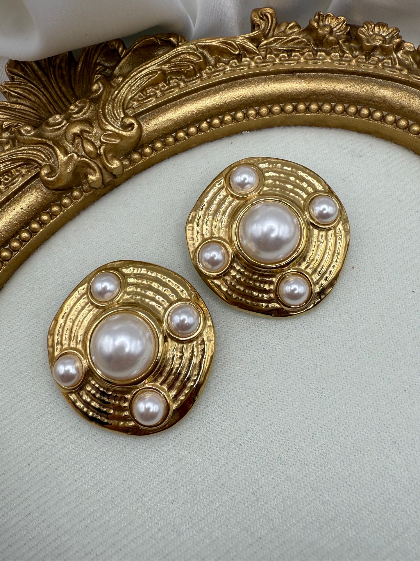 PEARL GOLD