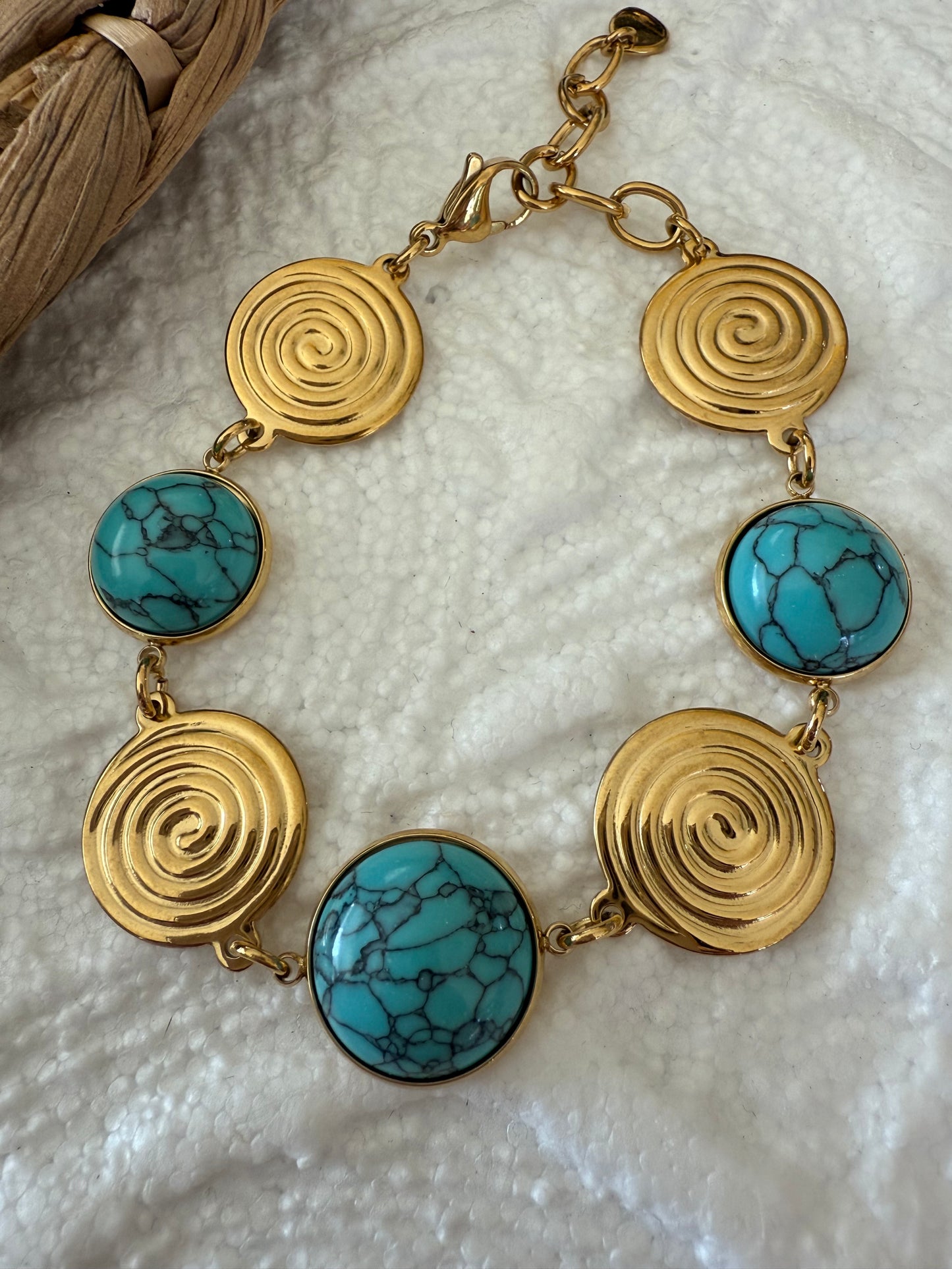TURQUOISE