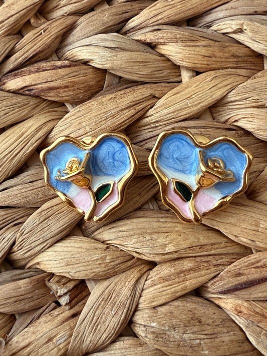 ROSE ear